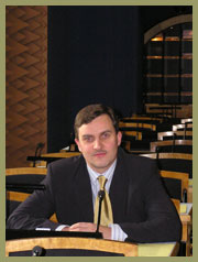 Heiki Sibul, Secretary General of the Estonian parliament in the Riigikogu's chamber. Photo: Riigikogu